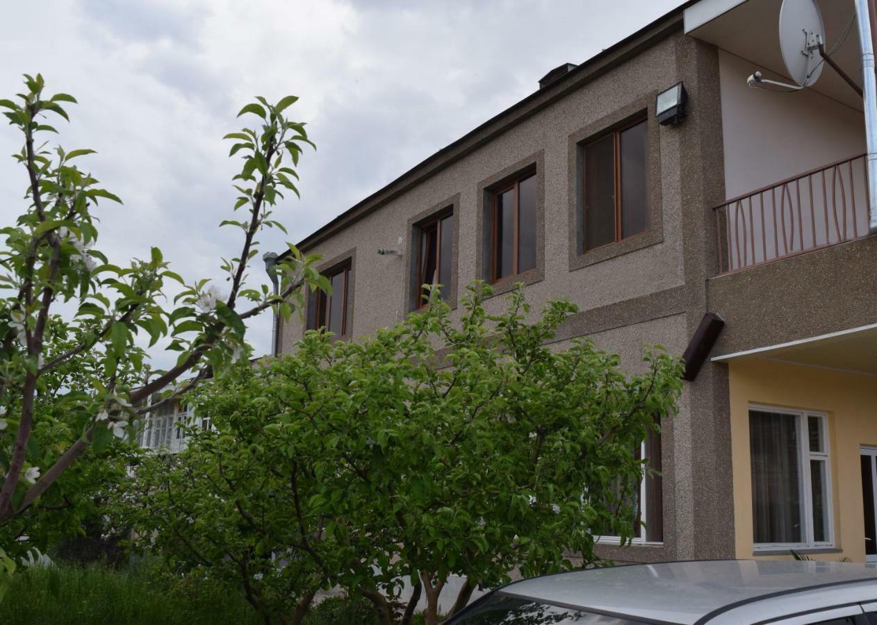 Home Гарни Экстерьер фото